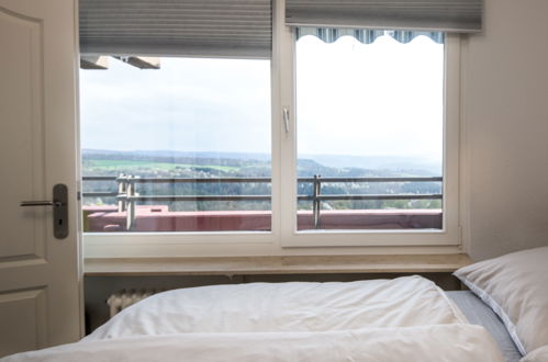 Foto 4 - Appartamento con 3 camere da letto a Lahnstein con piscina e sauna