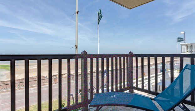 2 bedroom Apartment in Cabourg - Photo 2