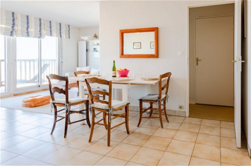 Foto 8 - Apartamento de 1 quarto em Cabourg com vistas do mar
