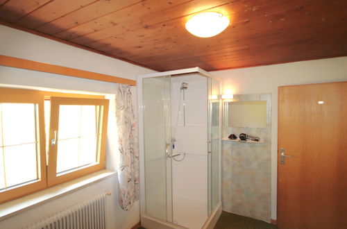 Foto 18 - Apartamento de 2 quartos em Pill com jardim e terraço