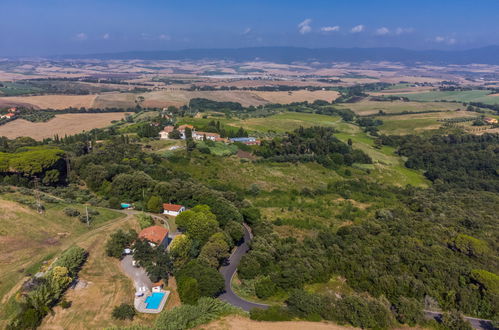 Foto 45 - Appartamento con 3 camere da letto a Rosignano Marittimo con piscina e giardino