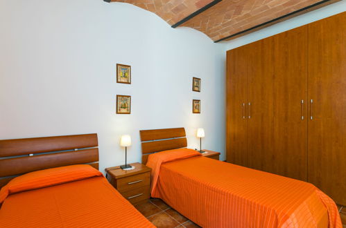 Foto 36 - Casa con 7 camere da letto a Rosignano Marittimo con piscina e vista mare