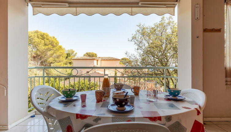 Foto 1 - Appartamento con 1 camera da letto a Fréjus con piscina e giardino