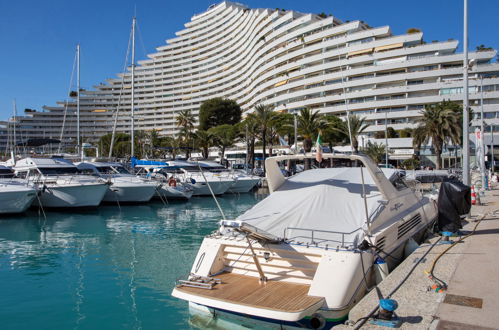 Foto 23 - Apartamento de 1 habitación en Villeneuve-Loubet con piscina y vistas al mar