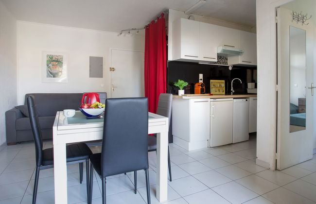 Apartamento de 2 quartos em Villeneuve-Loubet com piscina e jardim - Foto 10