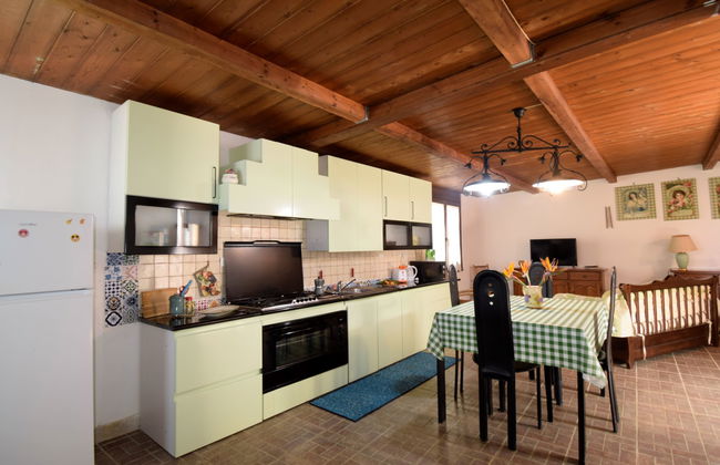 Casa de 4 quartos em Modica com jardim e terraço - Foto 12