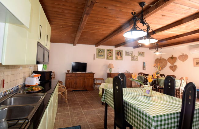 Casa de 4 quartos em Modica com jardim e terraço - Foto 14