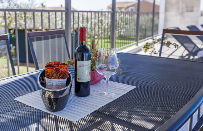 Apartamento de 2 quartos em Umag com jardim e terraço - Foto 10