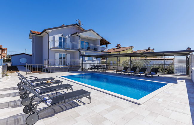 Apartamento de 2 quartos em Umag com jardim e terraço - Foto 6