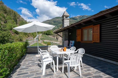 Photo 2 - Maison de 4 chambres à Arvier avec jardin et terrasse