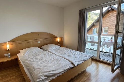 Foto 4 - Appartamento con 2 camere da letto a Bernau im Schwarzwald con terrazza