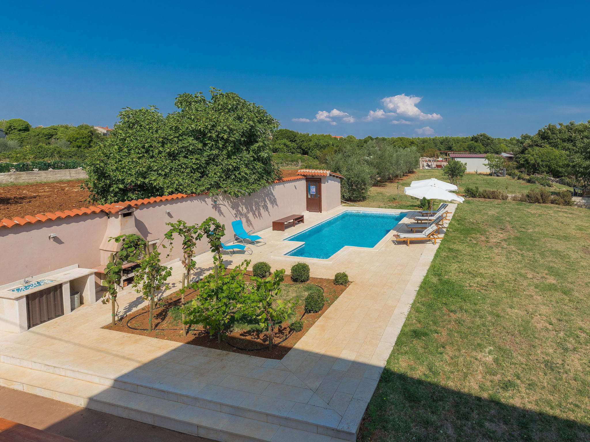 Foto 20 - Casa de 2 quartos em Marčana com piscina privada e vistas do mar