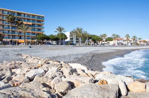 Foto 15 - Apartamento de 2 habitaciones en Cagnes-sur-Mer con terraza y vistas al mar