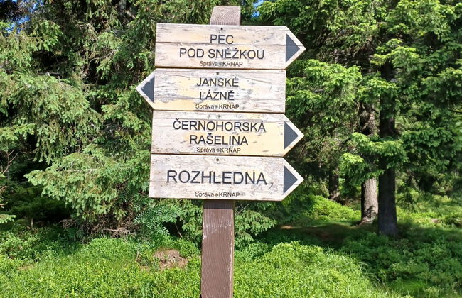 Casa de 3 quartos em Černý Důl com piscina e jardim - Foto 51