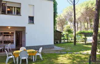 Photo 1 - Appartement de 2 chambres à San Michele al Tagliamento avec terrasse et vues à la mer