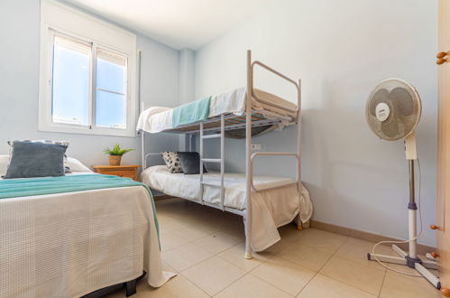 Foto 15 - Appartamento con 2 camere da letto a Deltebre con piscina e vista mare