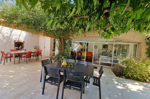 Foto 6 - Casa de 2 quartos em Morières-lès-Avignon com piscina privada e jardim