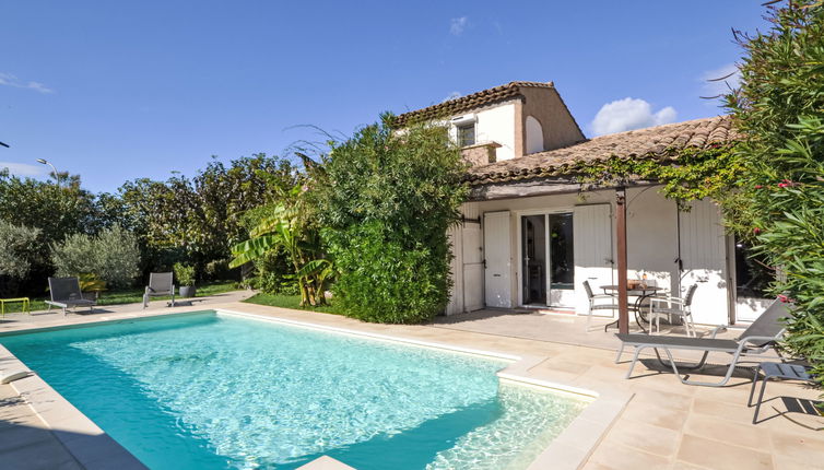 Foto 1 - Casa de 3 quartos em Morières-lès-Avignon com piscina privada e jardim