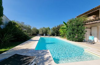 Foto 1 - Casa de 2 habitaciones en Morières-lès-Avignon con piscina privada y jardín