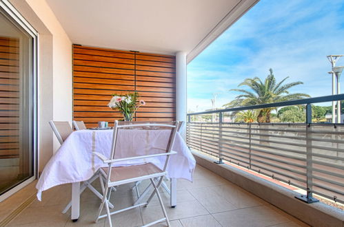 Foto 24 - Apartamento de 2 quartos em Fréjus com terraço e vistas do mar