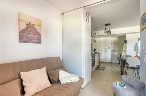 Photo 22 - Appartement de 2 chambres à Fréjus avec terrasse et vues à la mer