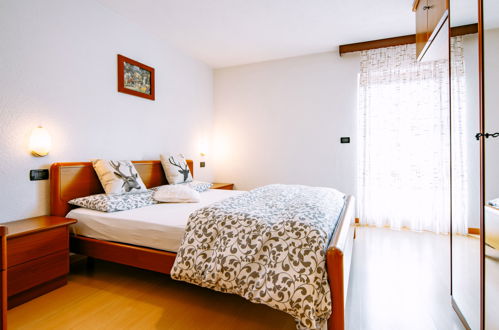 Foto 4 - Apartamento de 2 quartos em San Giovanni di Fassa-Sèn Jan com vista para a montanha