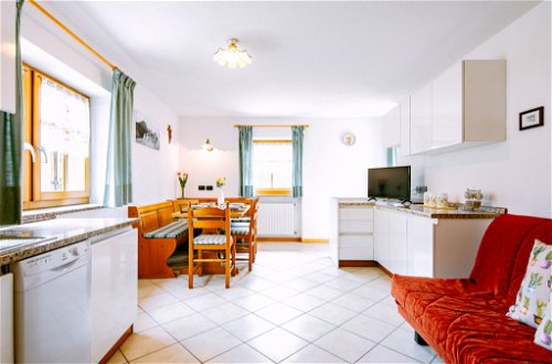 Foto 30 - Apartment mit 2 Schlafzimmern in San Giovanni di Fassa-Sèn Jan mit blick auf die berge