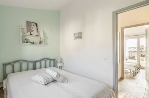 Foto 15 - Casa con 2 camere da letto a Cavalaire-sur-Mer con piscina e terrazza