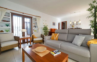 Photo 3 - 2 bedroom House in Calp with private pool and garden