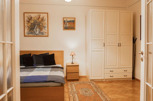 Foto 20 - Apartamento de 2 quartos em Praga com jardim e banheira de hidromassagem