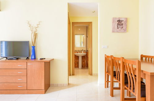 Photo 11 - 2 bedroom Apartment in Oropesa del Mar with swimming pool and garden