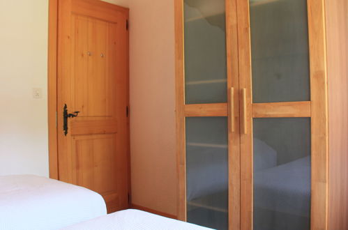 Foto 17 - Appartamento con 2 camere da letto a Ollon con vista sulle montagne