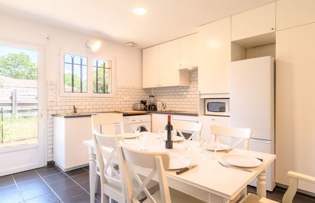 Casa de 4 quartos em Saint-Julien-en-Born com jardim e terraço - Foto 4
