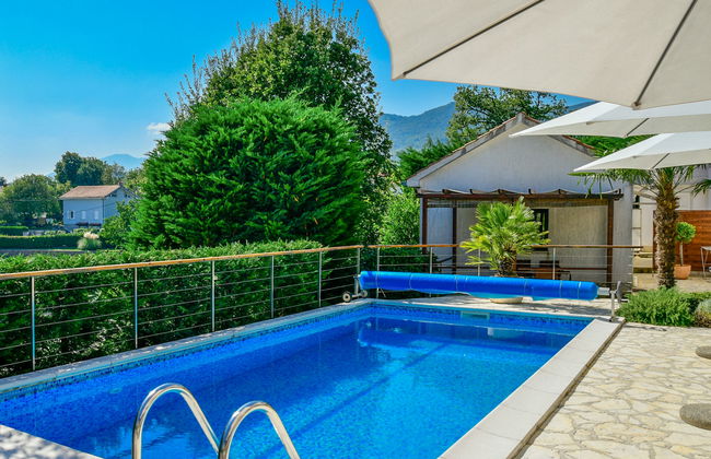 Casa de 2 quartos em Matulji com piscina e jardim - Foto 16