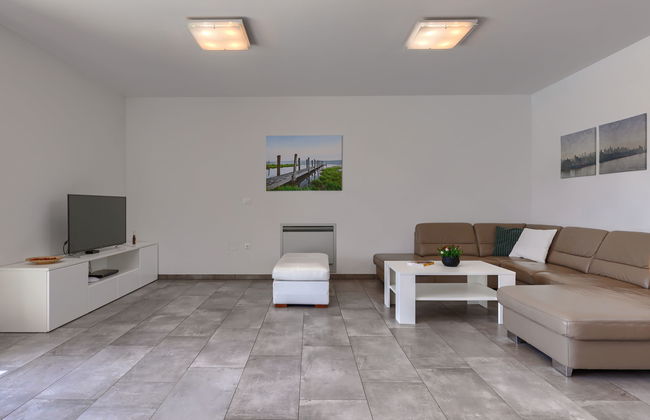 Casa de 5 quartos em Sveti Petar u Šumi com piscina privada e jardim - Foto 12