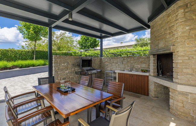 Casa de 5 quartos em Sveti Petar u Šumi com piscina privada e jardim - Foto 3