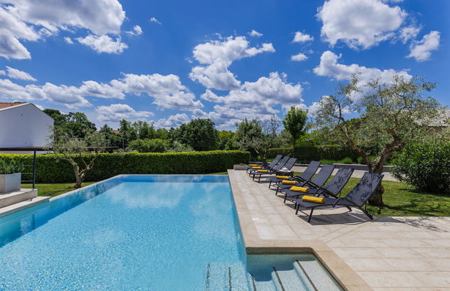 Casa de 5 quartos em Sveti Petar u Šumi com piscina privada e jardim - Foto 22