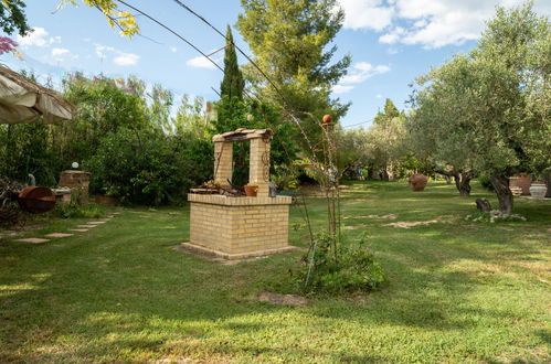 Foto 40 - Appartamento con 1 camera da letto a Collecorvino con piscina e giardino