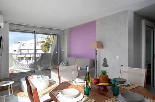 Photo 17 - 2 bedroom Apartment in La Grande-Motte with swimming pool and terrace