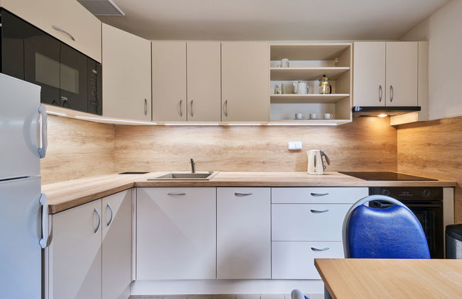 Casa de 3 quartos em Černý Důl com piscina e jardim - Foto 12