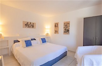 Foto 3 - Appartamento con 2 camere da letto a Saint-Raphaël con terrazza e vista mare