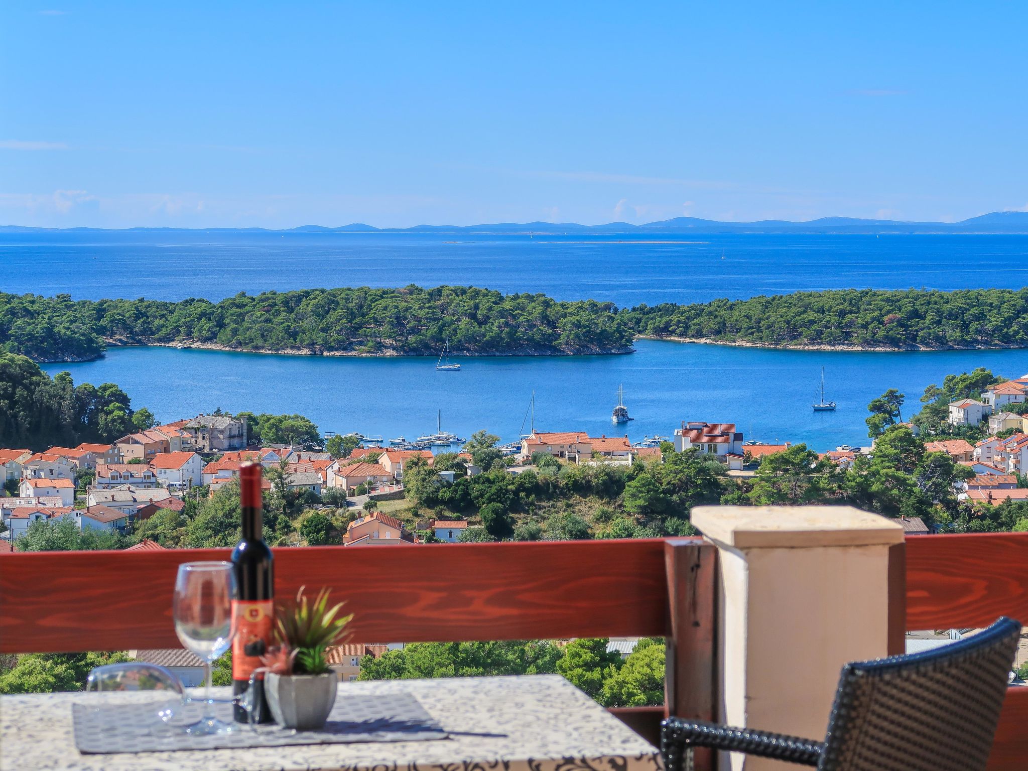 Photo 10 - 1 bedroom Apartment in Rab with garden and sea view