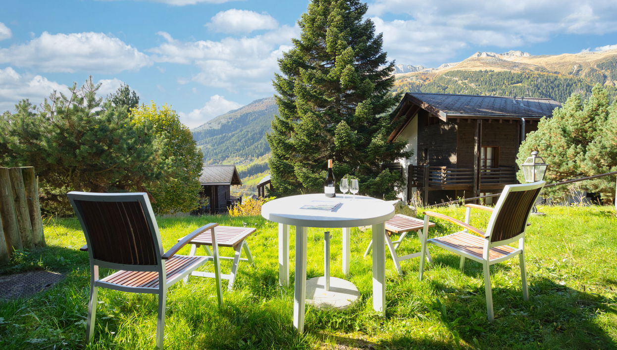 Apartamento de 2 quartos em Ernen com jardim - Foto 1