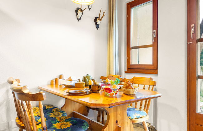 Apartamento de 2 quartos em Ernen com jardim - Foto 13