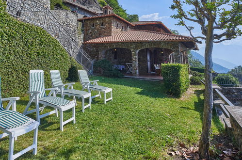 Photo 43 - Maison de 5 chambres à Dongo avec jardin et vues sur la montagne