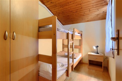 Foto 5 - Appartamento con 2 camere da letto a Pola con terrazza e vista mare