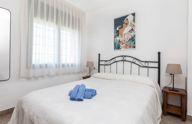 Casa de 8 quartos em Vidreres com piscina privada e jardim - Foto 23