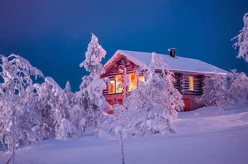 Foto 3 - Casa de 8 quartos em Inari com sauna e vista para a montanha