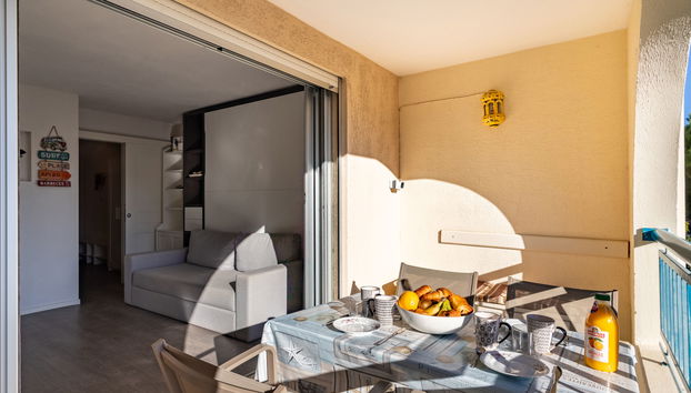 Apartamento de 1 quarto em Le Lavandou com piscina e jardim - Foto 3