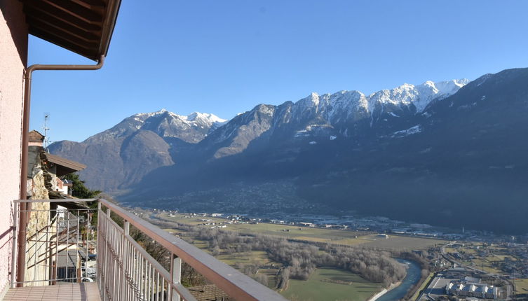 Foto 1 - Appartamento con 3 camere da letto a Civo con giardino e vista sulle montagne